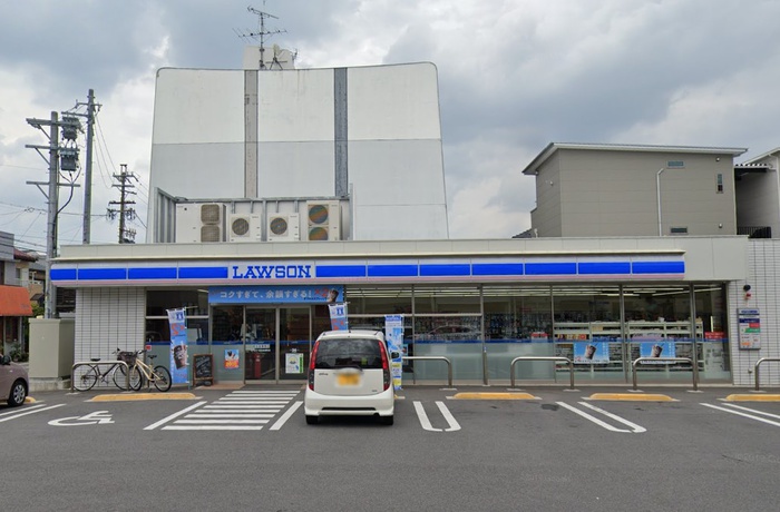コンビニ　ローソン北区金城町店（コンビニ）まで350m