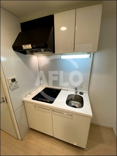 キッチン　クラウンハイム北心斎橋フラワーコート　IHキッチン