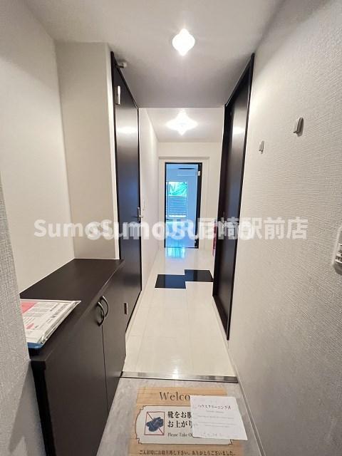 玄関　収納もある玄関です
