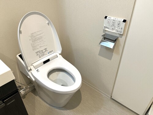 トイレ　清潔感のあるトイレです