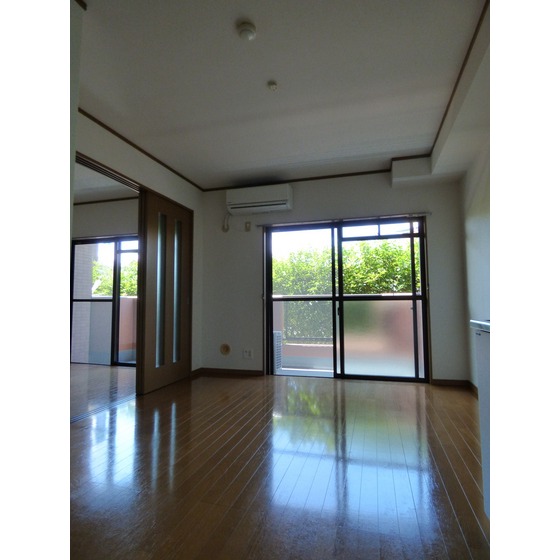 居室・リビング　画像反転・現状優先