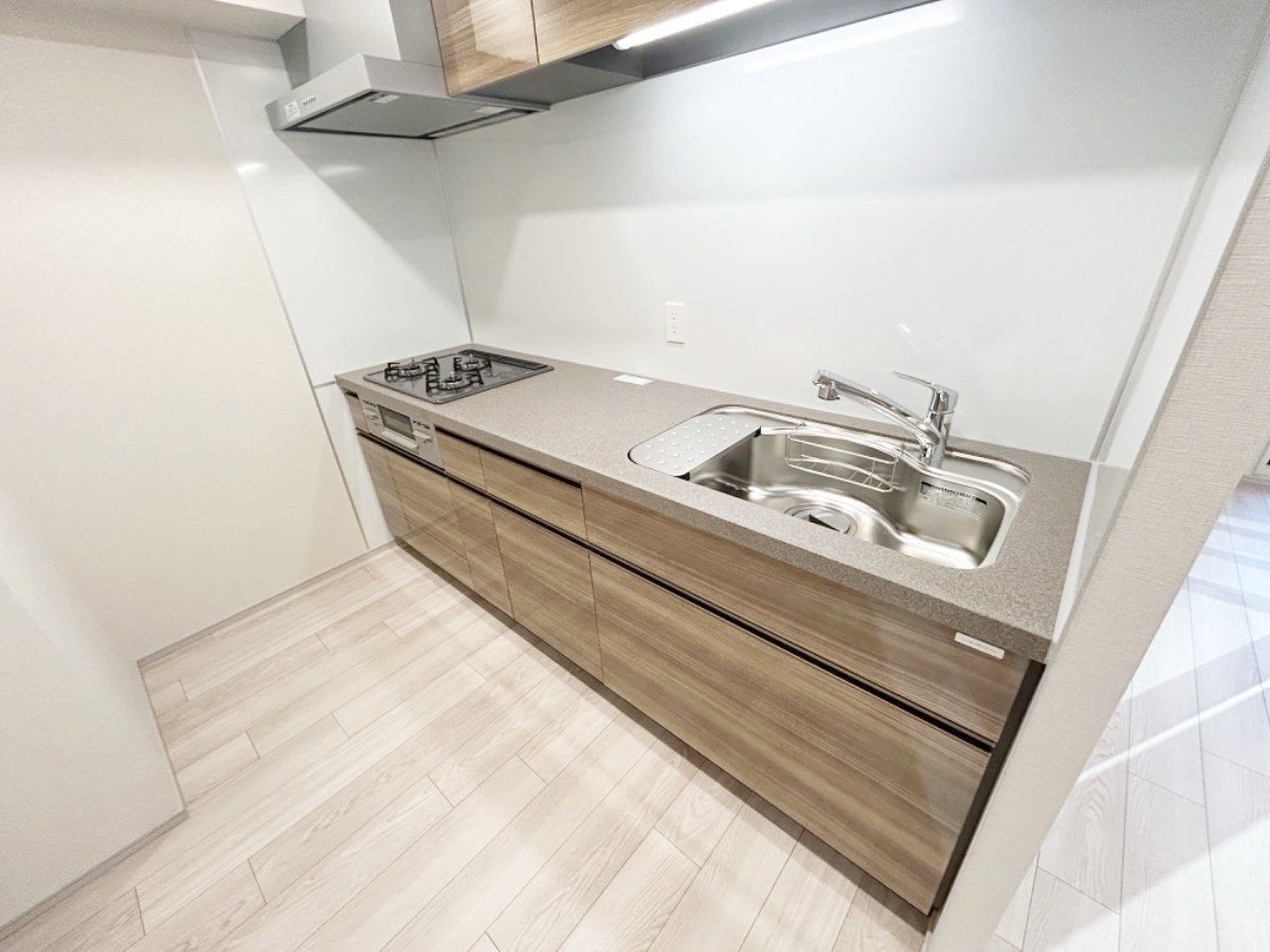 キッチン　※別部屋参考写真