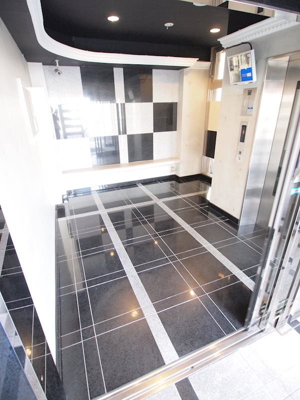 エントランス　宅配ＢＯＸ・安心のセキュリティ♪