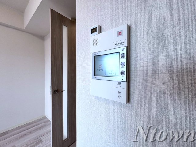 セキュリティ　モニター付きインターホンです