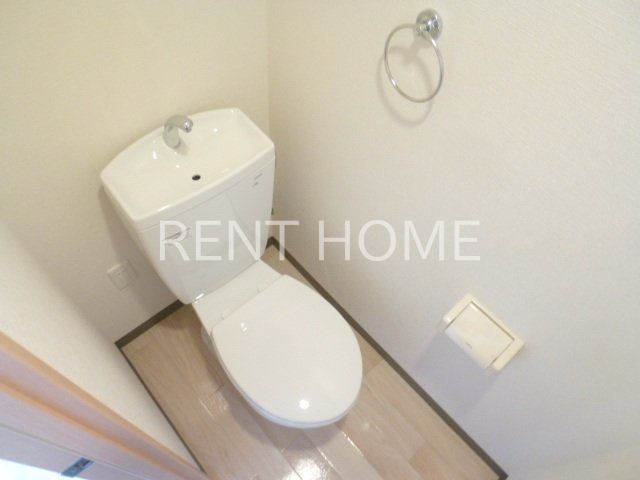 トイレ　トイレ