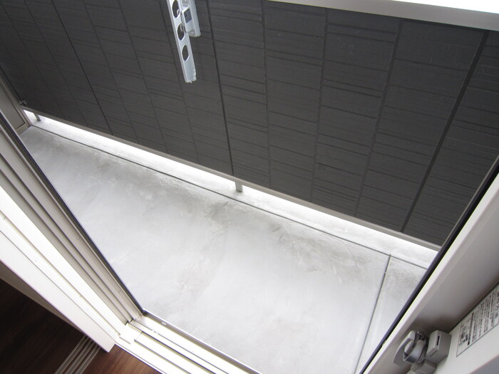 バルコニー　テラス