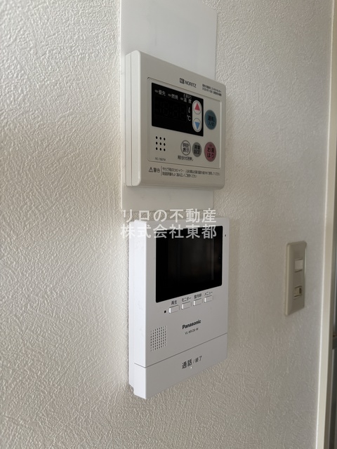 セキュリティ　来訪者の姿を確認できるＴＶモニター付インターホン設置済です！