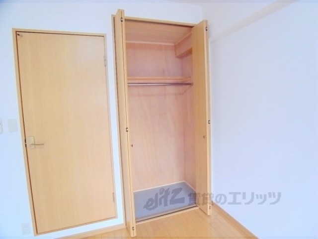 収納　大きなサイズの収納です。