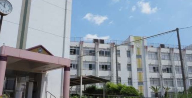 建物外観　小学校校区は福町小学校です