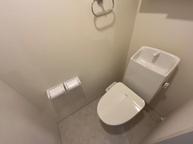 トイレ　シャワー付トイレ