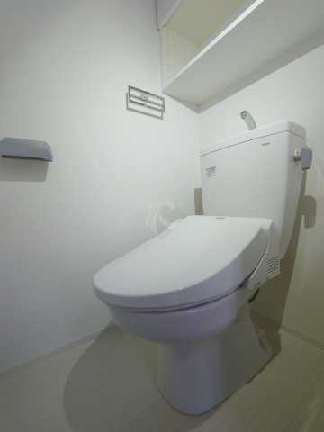 トイレ　別部屋引用