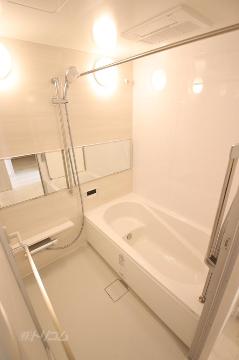 バス・シャワールーム　追焚と乾燥機能付バス