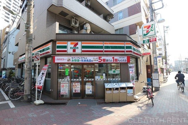 コンビニ　セブンイレブン 大田区大森駅南店（コンビニ）まで11m