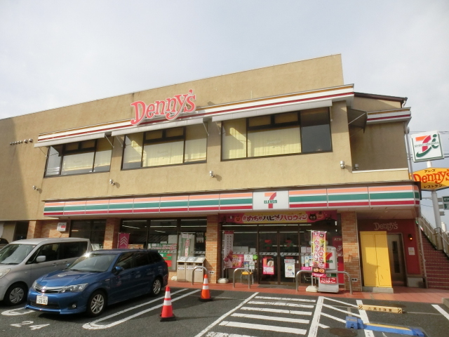 コンビニ　セブン-イレブン 西荻北５丁目店（コンビニ）まで1514m