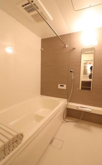 バス・シャワールーム　※同施工会社写真流用