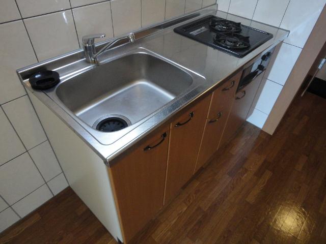 キッチン　２口コンロ付きのシステムキッチン☆（イメージ）