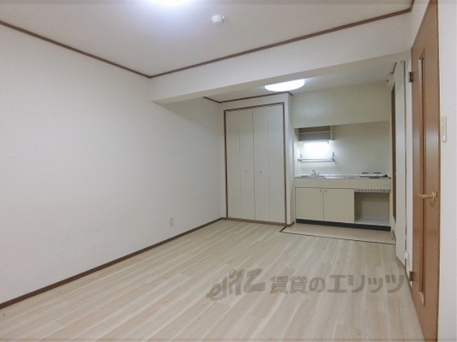 居室・リビング　居室