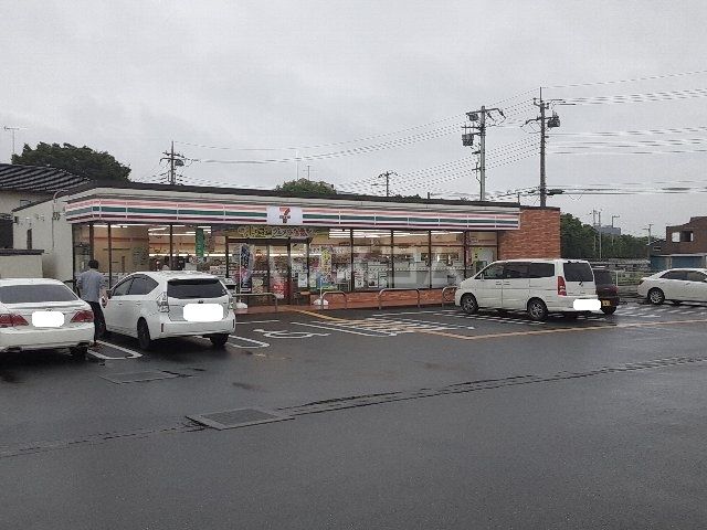 コンビニ　セブン-イレブン 加須平成中学校前店（コンビニ）まで94m