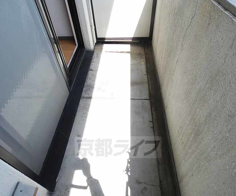 バルコニー　明るいバルコニーです。