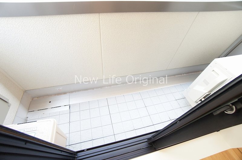 バルコニー　西側に面しているバルコニーです♪