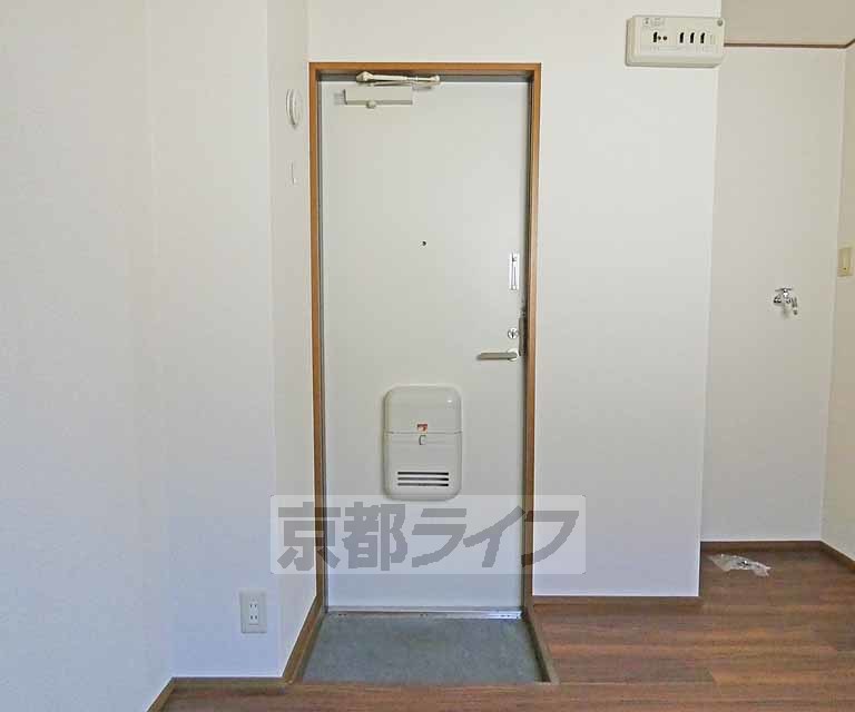 玄関　玄関です。