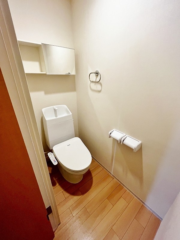 トイレ　★洗面脱衣所/シャワー付き洗面台★