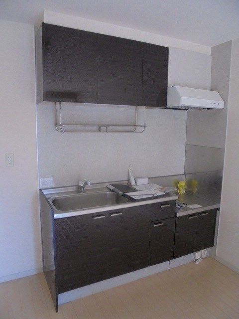 キッチン　写真は102号室です