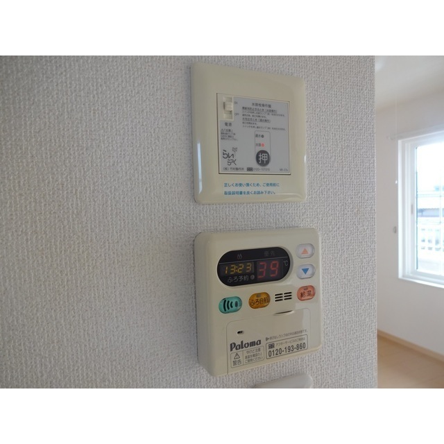 その他設備　給湯パネル