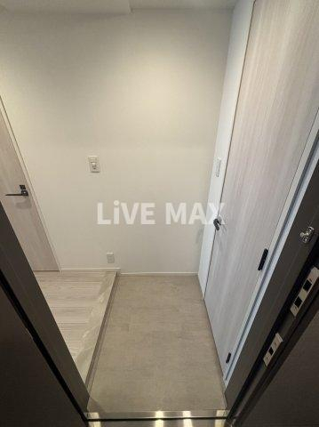 玄関　同間取り別部屋参考。