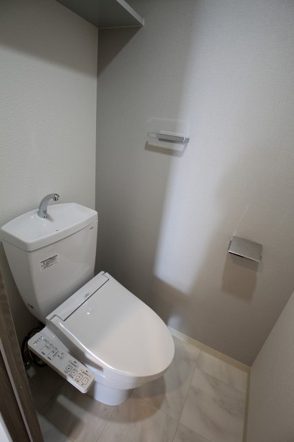 トイレ　別号室の写真です