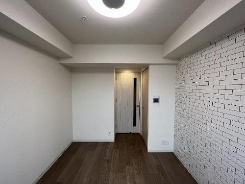 居室・リビング　室内