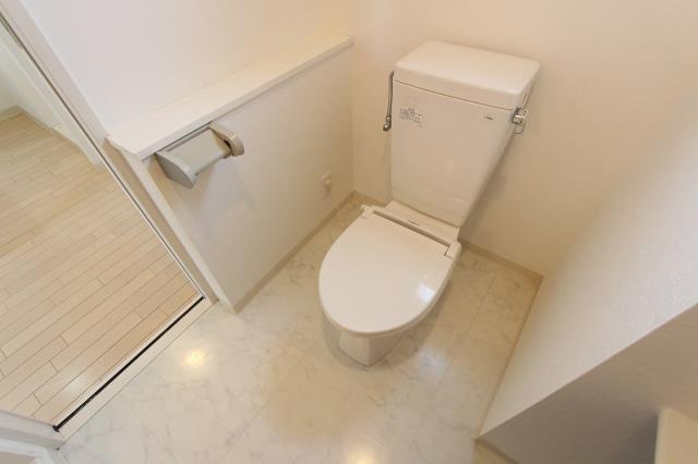 トイレ　きれいなトイレ。