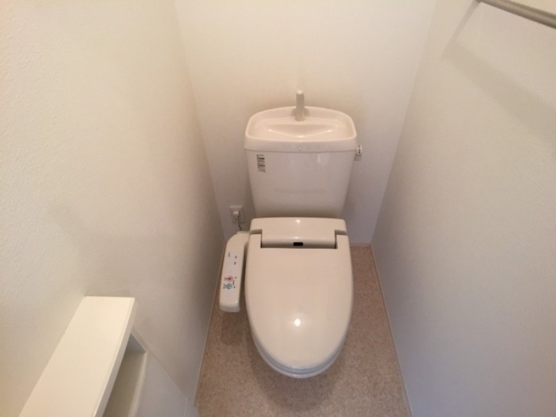 トイレ　図面と現状に相違がある場合には現状を優先