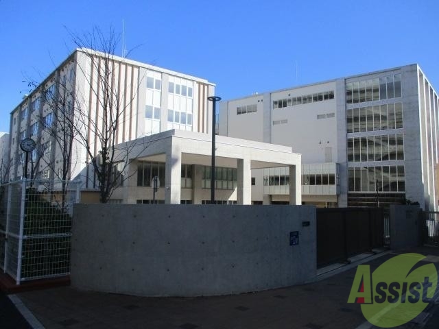 中学校　神戸市立湊翔楠中学校（中学校）まで592m