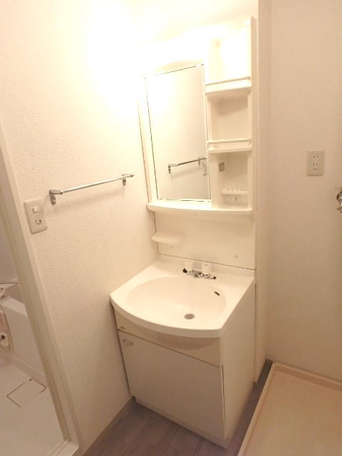 洗面設備　独立洗面化粧台