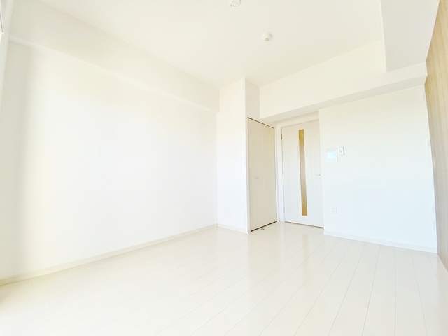 居室・リビング　ホワイトカラーコーデされたお部屋