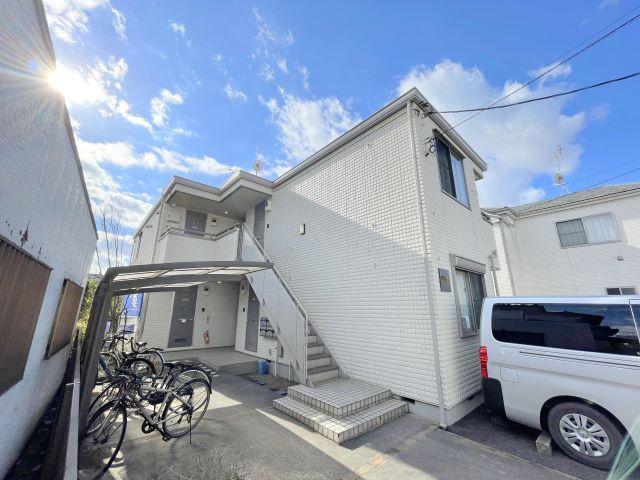 建物外観　かっこいい外観ですね。