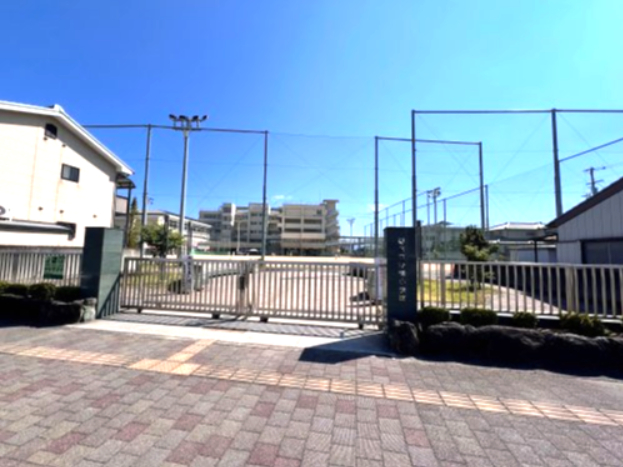 小学校　徳島市立沖洲小学校（小学校）まで1240m