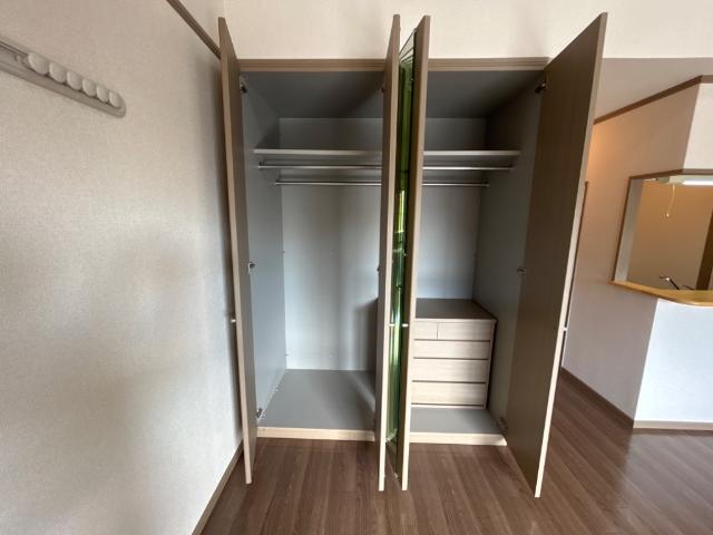 収納　クローゼット