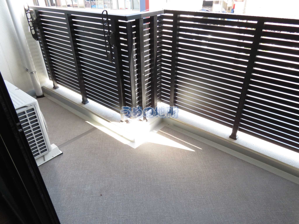 バルコニー　ベランダ