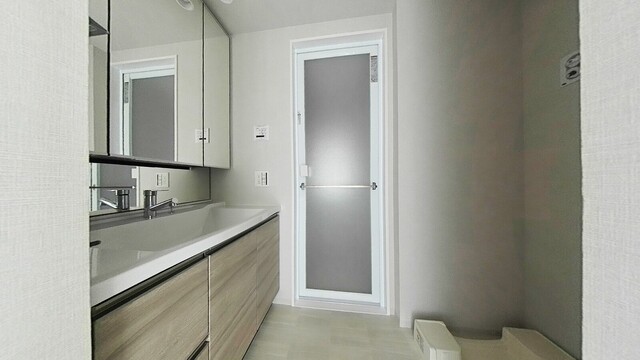 洗面設備　※５階同間取り参考写真※