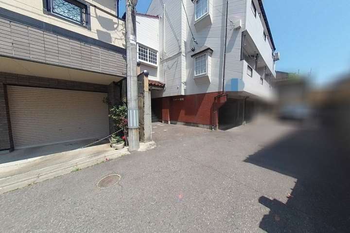 その他　前面道路（その他）まで0m