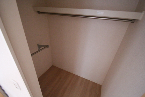 収納　※掲載写真は同マンション別部屋参考写真となります。