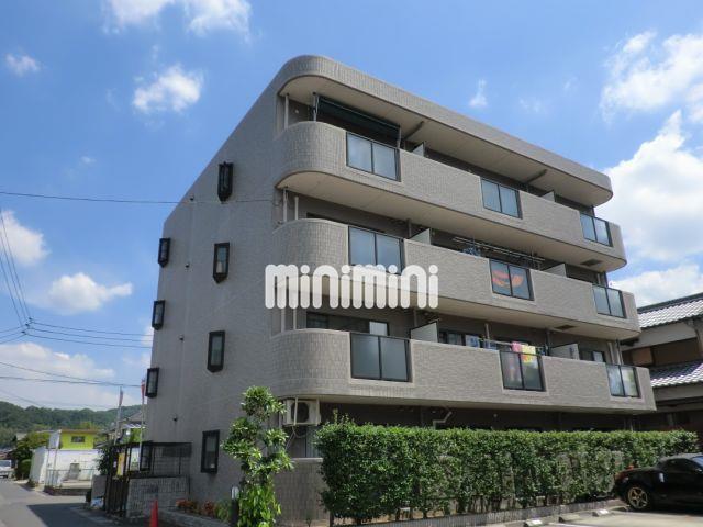 建物外観　重厚間溢れる外観