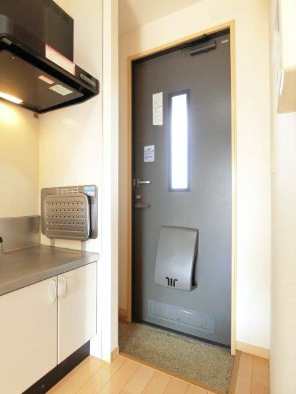 玄関　図面と現状に相違がある場合には現状を優先