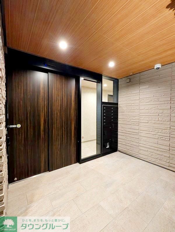 エントランス　エントランス