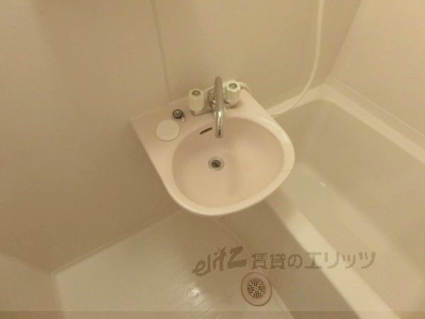 洗面設備　洗面所