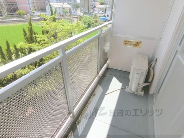 バルコニー　ベランダ