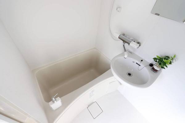 バス・シャワールーム　モデルルームの写真です