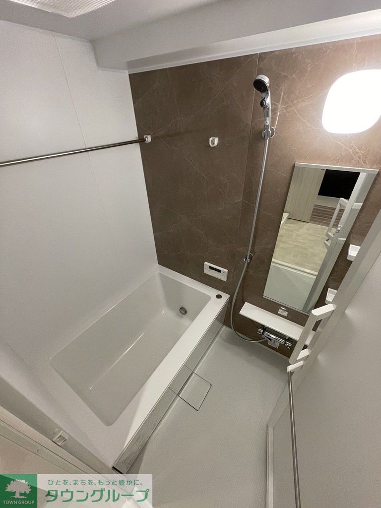 バス・シャワールーム　洗面